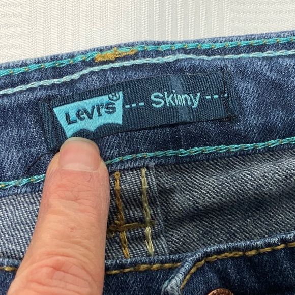 Girl's Levi's Skinny Jeans - Size 16 - Picture 11 of 14